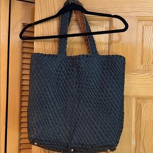 Leather Woven Tote Bag in Black - Unbranded